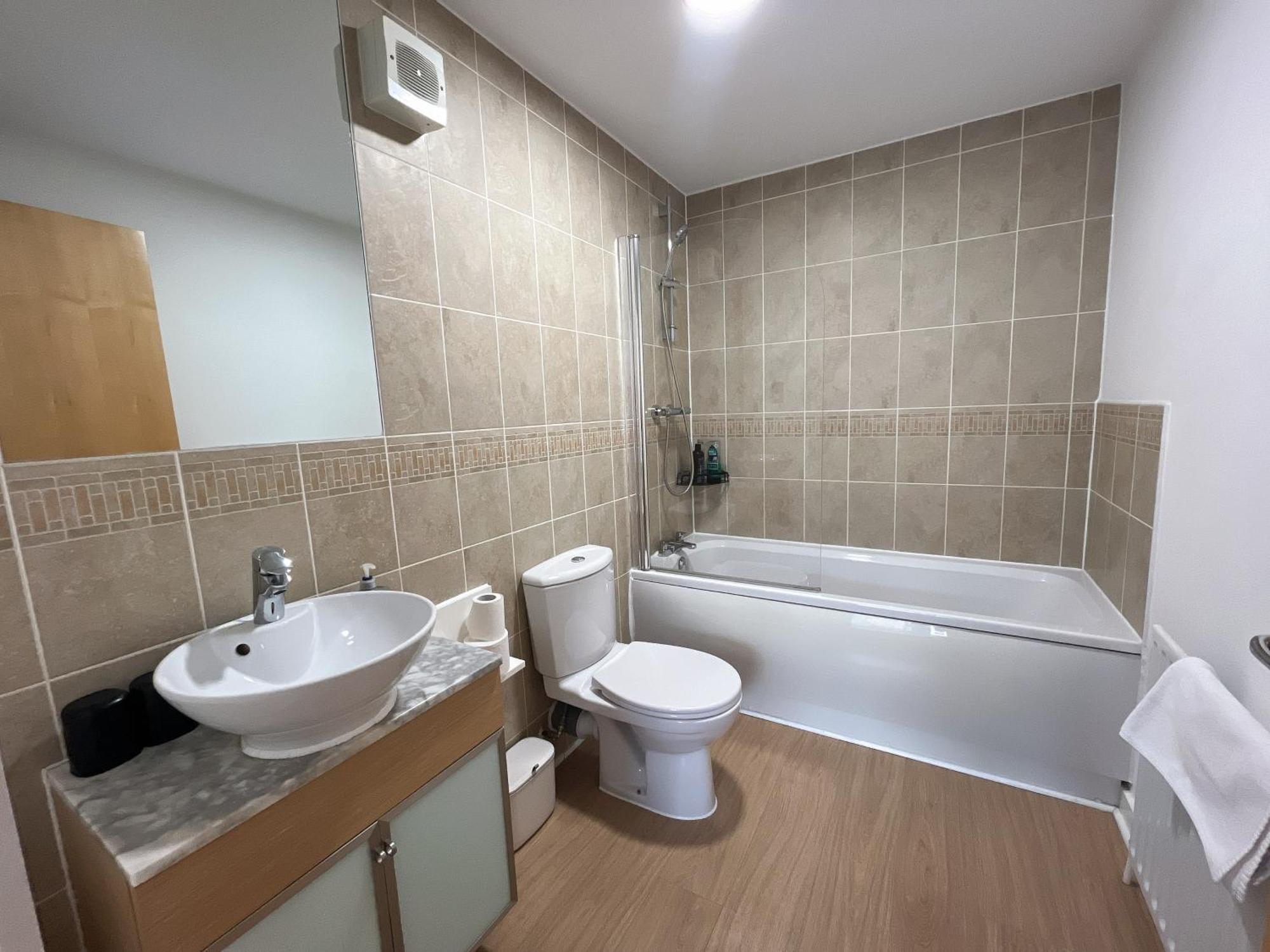 Apartment 2 Bath Free Parking Edinburgh Exterior photo